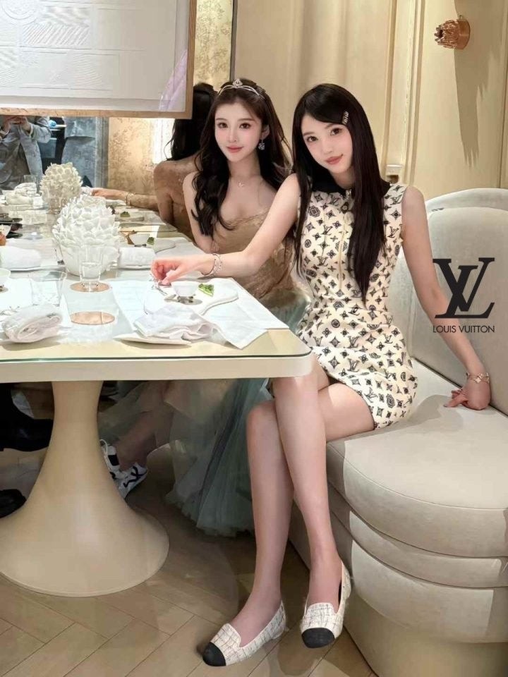 💕 루* 시그니쳐 패턴 카라 원피스 (특가)