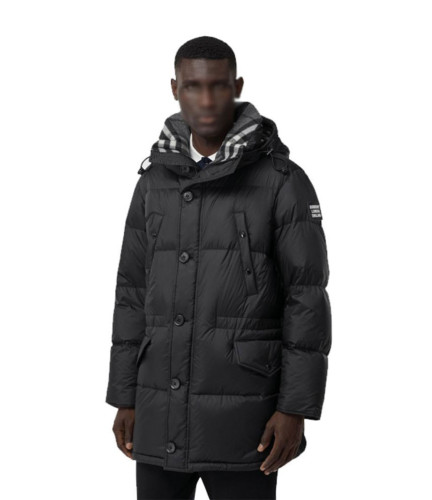 #버버리 [ B*RBERRY ] 수입 락우드 남성 덕다운 하프 패딩 입고💢 #남성상의 #패딩자켓