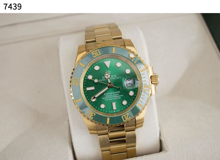 #로렉스 [Rolex] 수입고급 로렉스 서브마리너 데이트 그린 신상입고💢 #시계 #7439
