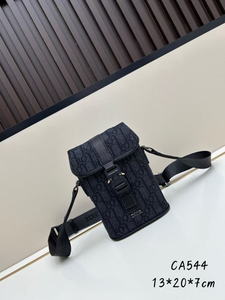 💕 디* 플랩 버티컬 스트랩백