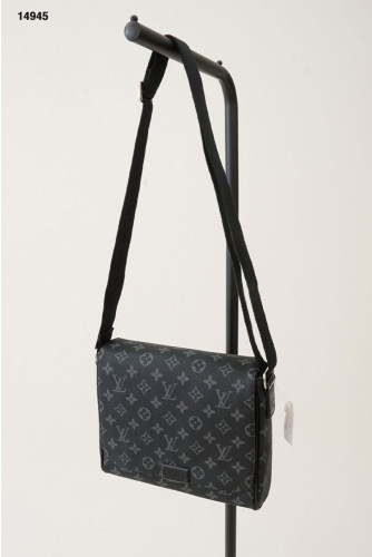 🔆 [LOUIS VUITTON] 루이비통 남여공용 모노그램 이클립스 메신져백 MM🔆