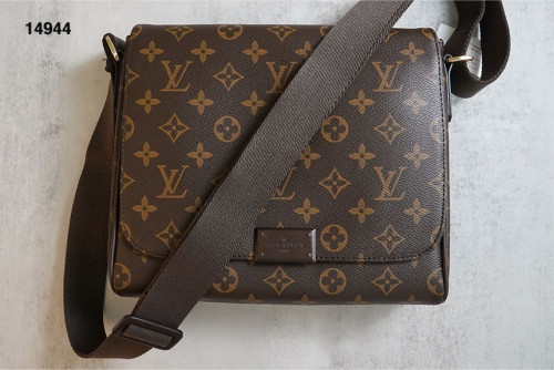 🔆 [LOUIS VUITTON] 루이비통 남여공용 모노그램 메신져백 MM🔆