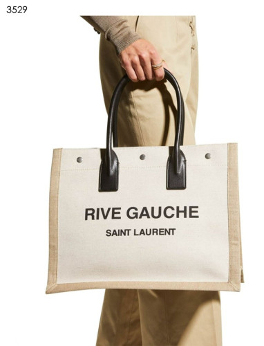 #입생로랑 [YSL] RIVE GAUCHE TOTE BAG IN LINEN AND LEATHER 신상입고💢 #가방 #3529