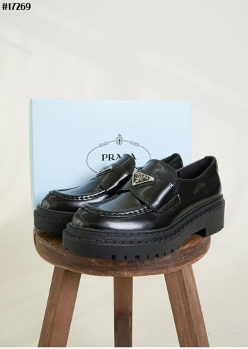 🔆 [PRADA] 프라다 초콜릿 브러시드 레더 로퍼 🔆