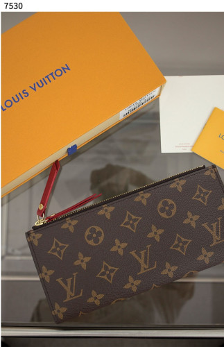 #루이비통 [Louis Vuitton] 모노그램 푸시아 아델 지퍼 장지갑 상입고💢 #지갑 #7530