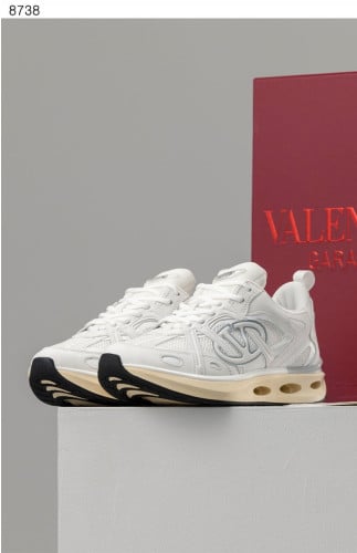 #발렌티노 [VALENTINO] 수입프리미엄급  VLOGO 이지조그 로우탑 스니커즈 신상 입고💢 #태그 #신발 #8738
