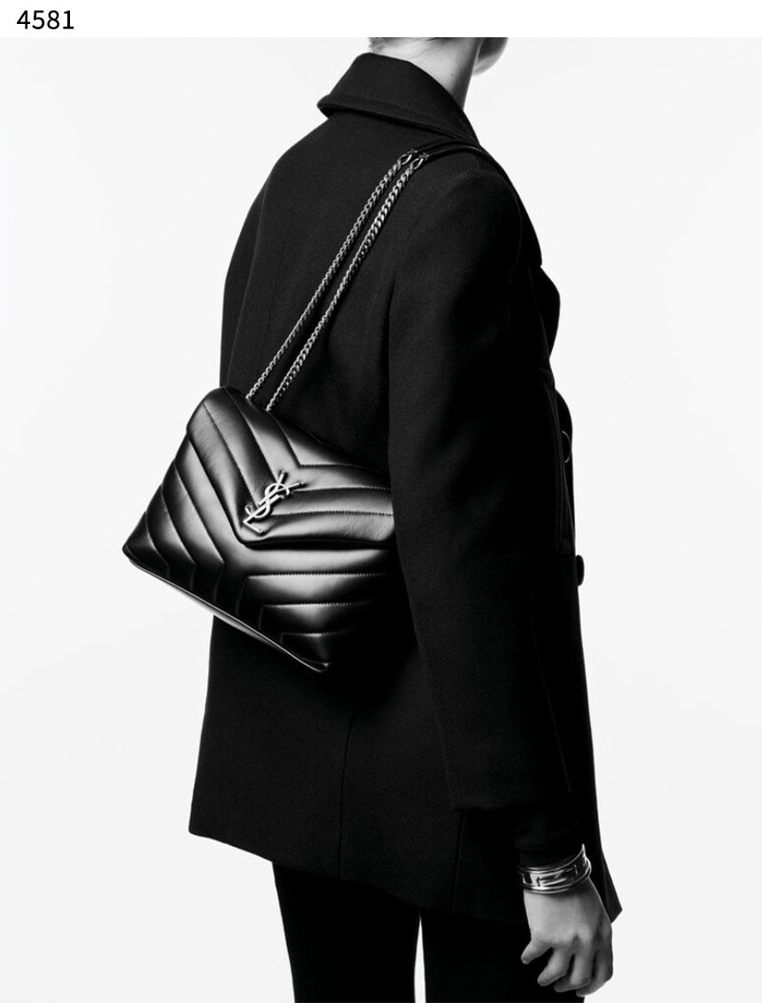 #입생로랑 [YSL] 수입프리미엄급 생로랑 퀼팅 가죽 소재 LOULOU 스몰 신상 입고💢 #태그 #가방 #4581