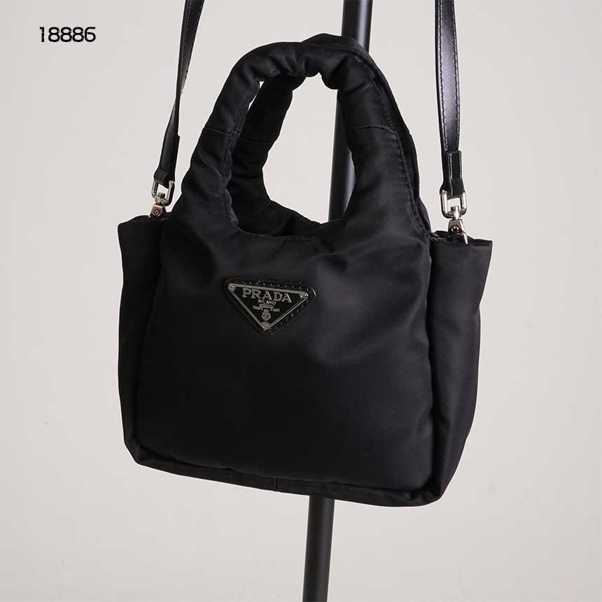 🔆 [PRADA] 프라다 소프트패딩 리나일론 미니백 🔆