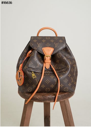 🔆 [Louis Vuitton] 루이비통 모노그램 몽수리 백팩 PM 🔆