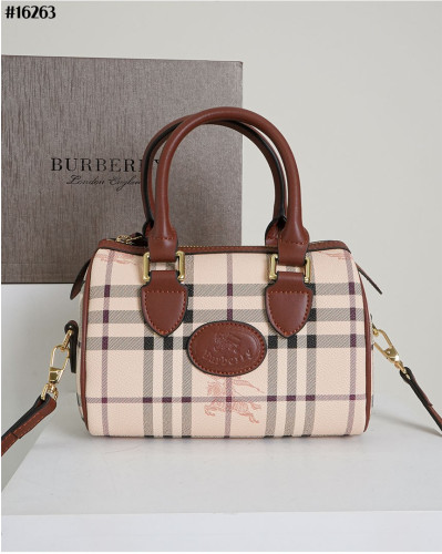 🔆 [BURBERRY] 버버리 클래식 체크 보스턴 백 미니 🔆