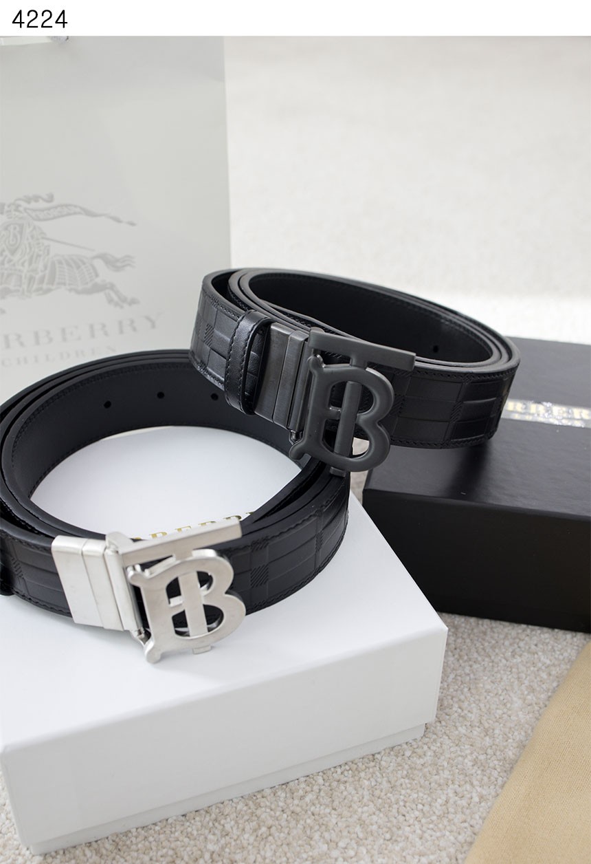 #버버리 [BURBERRY] 수입프리미엄급 버버리 소가죽고급 블랙체크 TB벨트 신상입고💢 #테그 #벨트 #4224