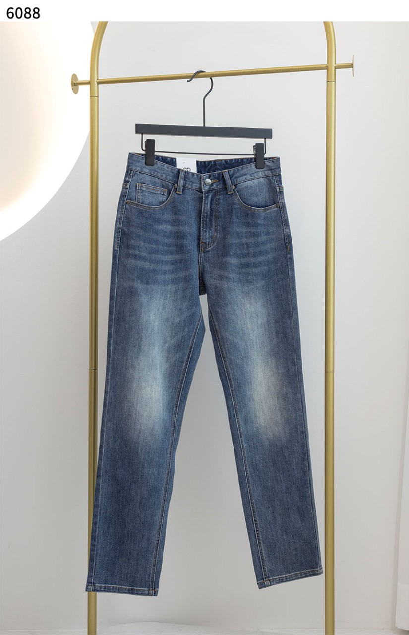 #페라가모 [Ferragamo] 페라가모 워싱 일자 데님진 신상입고💢 #하의 #팬츠 #6088