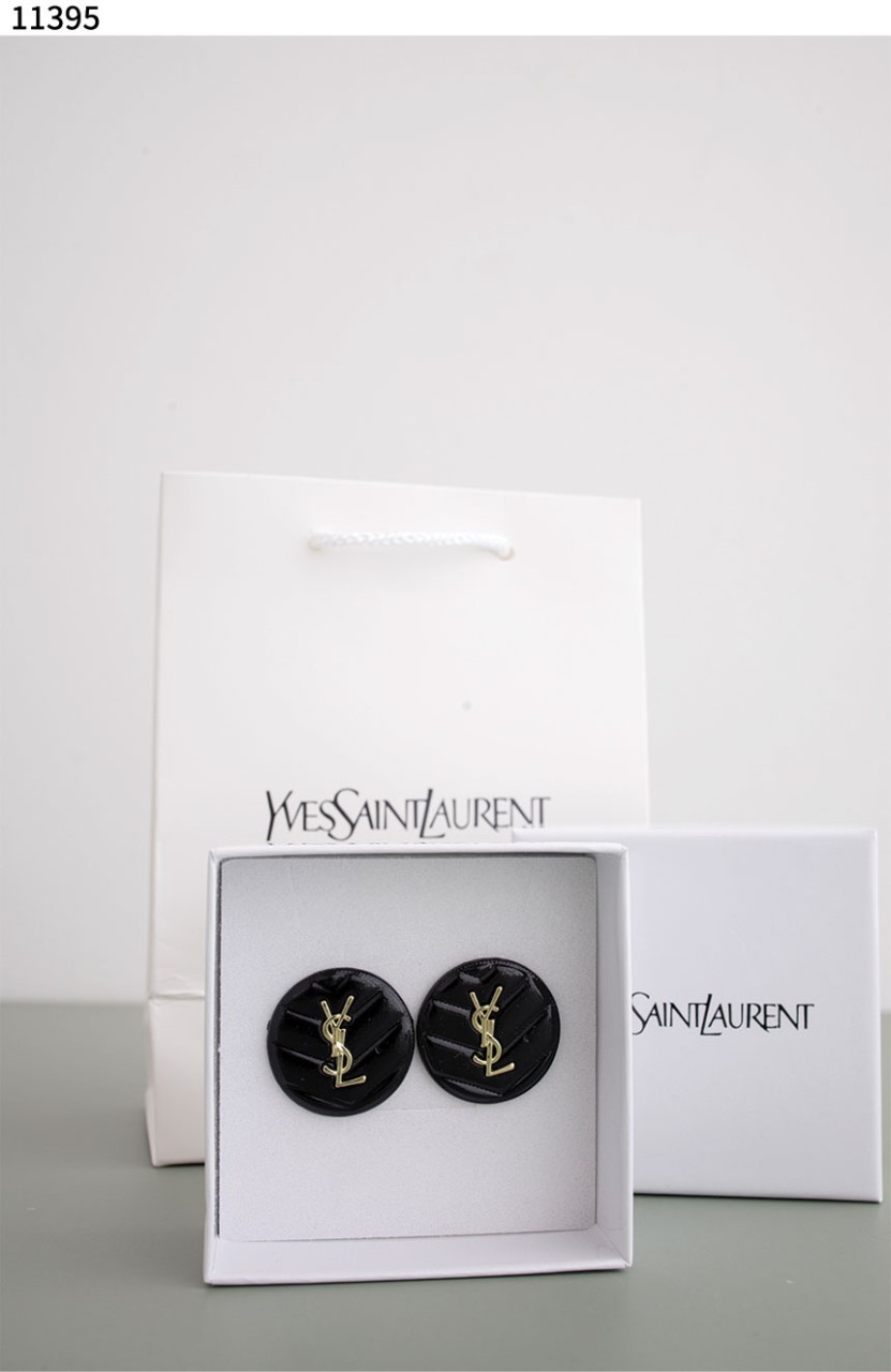 #입생로랑 [YSL] Saint Laurent 클래식 로고 블랙 귀걸이 신상입고💢 #귀걸이 #11395