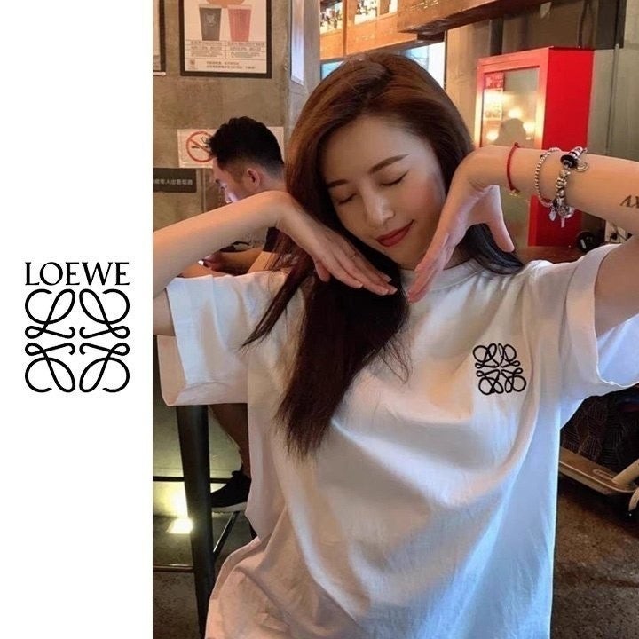 💕 로** 아나그램 자수 반팔T