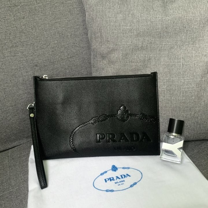 💕 프** 일자 로고 클러치