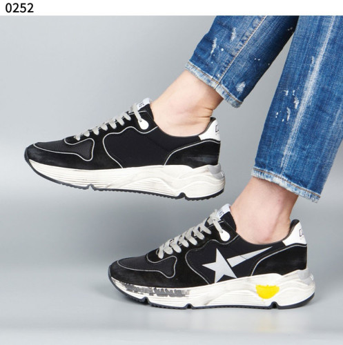 #골든구스 [GOLDEN GOOSE] 수입프리미엄급 실버스타 블랙 런닝솔 스니커즈 정품급 세일💢💢💢 #태그 #신발 #0252