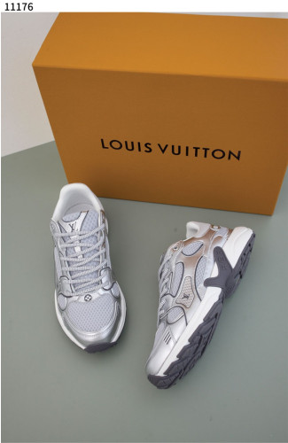 #루이비통 [Louis Vuitton] LV 올림피아 스니커즈 신상입고💢 #신발 #11176