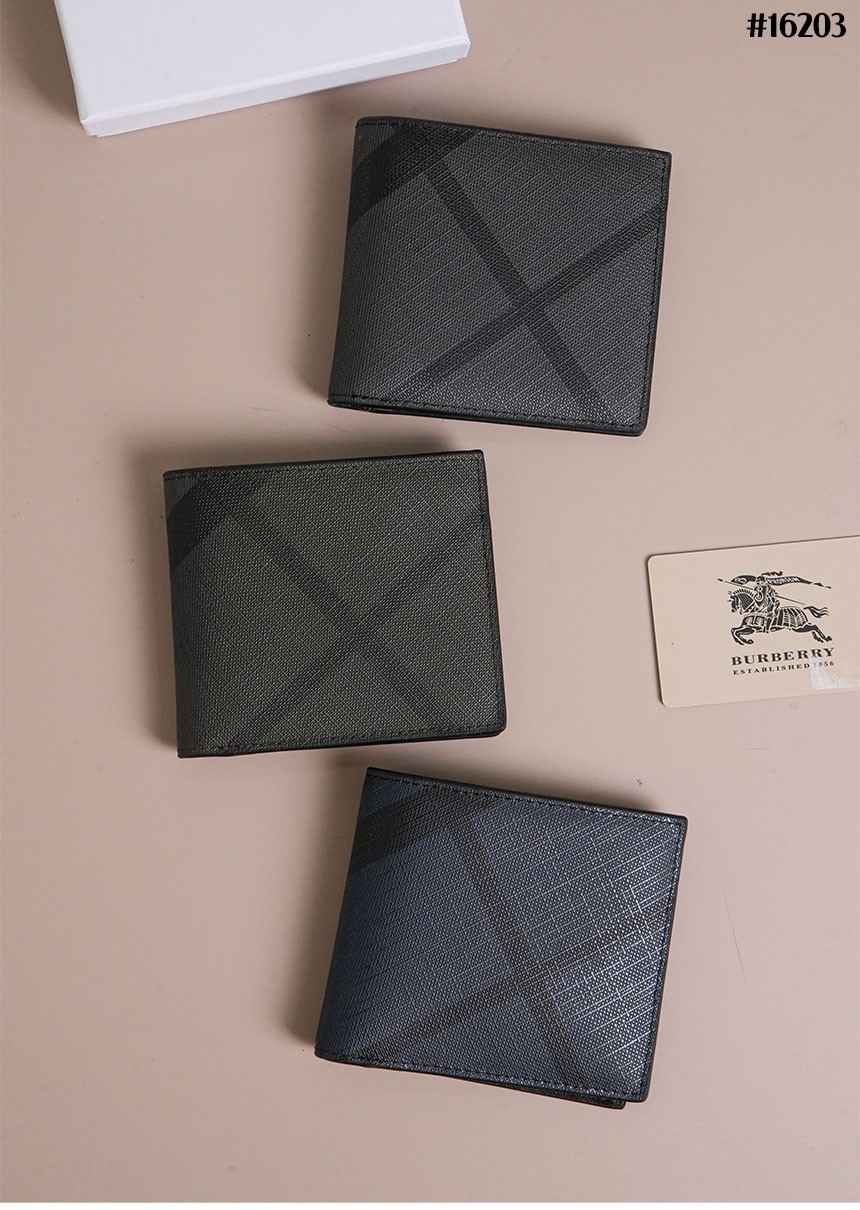 🔆 [BURBERRY] 버버리 런던 체크 레더 인터네셔널 반지갑 🔆