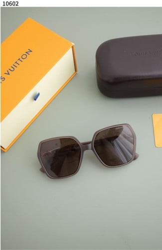 #루이비통 [Louis Vuitton] 루이비통 브라운 프레임 선글라스 신상입고💢 #선글라스 #10602