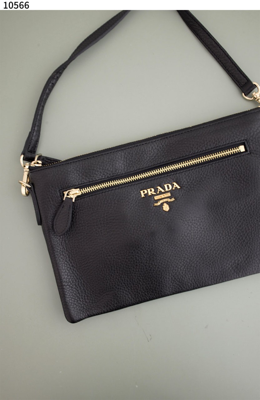 #프라다 [PRADA] 프라다 스몰 숄더백 신상입고💢 #가방 #10566