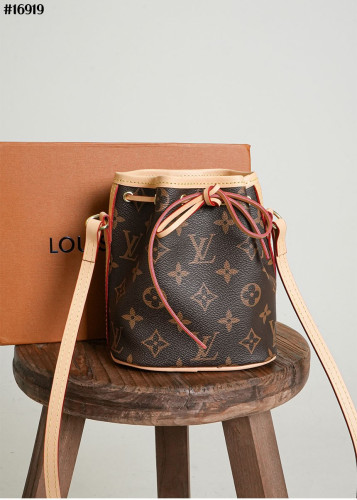 🔆 [LOUIS VUITTON] 루이비통 나노 노에 모노그램 🔆