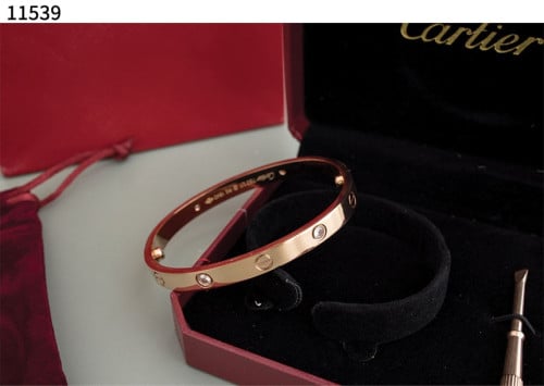 #까르띠에 [CARTIER] LOVE 브레이슬릿 신상입고💢 #팔찌 #11539