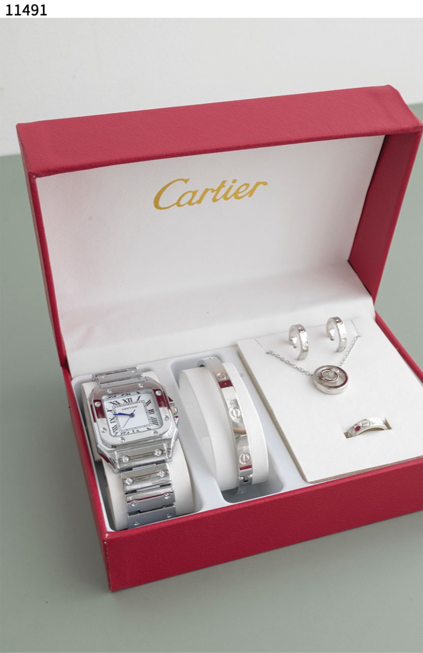 #까르띠에 [CARTIER] 산도스 러브 악세서리 세트 신상입고💢 #시계 #팔찌 #목걸이 #귀걸이 #반지 #11491