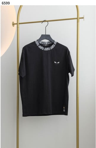 #펜디 [FENDI] FF넥로고 아이 라운드 티셔츠 신상입고💢 #상의 #티셔츠 #6599