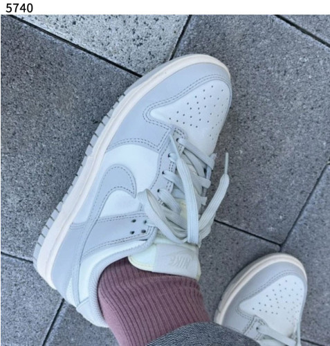 #나이키 [Nike] 수입고급 나이키 덩크 로우 라이트 본 세일💢💢💢 #태그 #신발 #5740