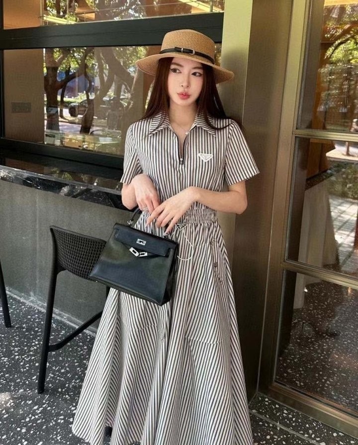 💕 프** 수입 카라넥 스트라이프 드레스
