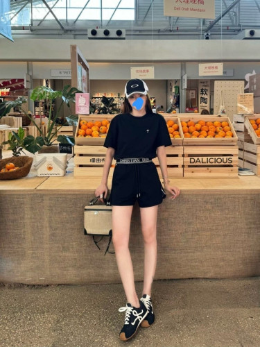 💕 디* 블랙 로고 반팔티셔츠 & 반바지 세트