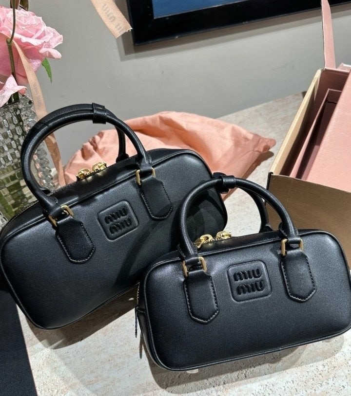 💕 미*** 스무스 카프스킨 스몰 보스턴 블랙