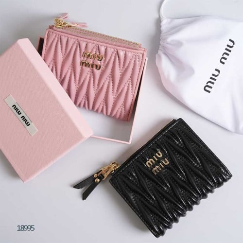 🔆 [MIUMIU] 미우미우 마테라쎄 나파 레더 더블지퍼 반지갑 🔆