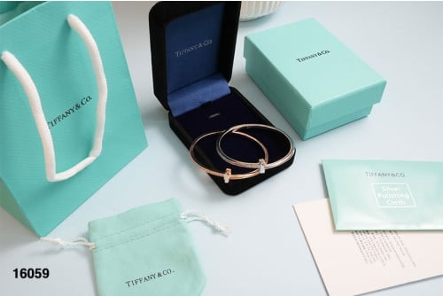 🔆 [TIFFANY & CO] 티파니앤코 T1 네로우 다이아몬드 힌지디 뱅글 🔆
