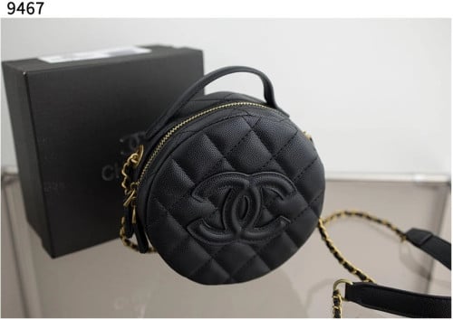 #샤넬 [Chanel] 샤넬 클래식 원형 캐비어 크로스백 신상입고💢 #가방 #9467