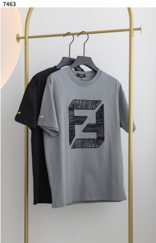 #펜디 [FENDI] 빅 그래픽 라운드 티셔츠 신상입고💢 #상의 #티셔츠 #7463