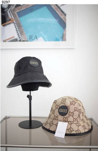 #구찌 [GUCCI] 구찌 GG 캔버스 버킷햇 신상입고💢 #모자 #9297