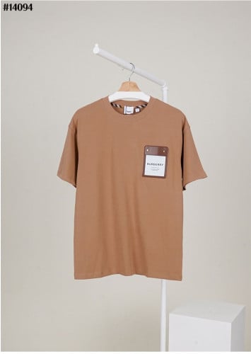 🔆 [BURBERRY] 버버리 브라운 레더 포켓 코튼 티셔츠 🔆