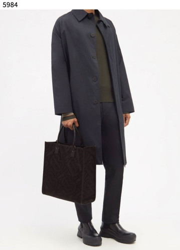 #버버리 [BURBERRY] 수입고급 모노그램 자카드 토트백 신상 입고💢 #태그 #가방 #5984