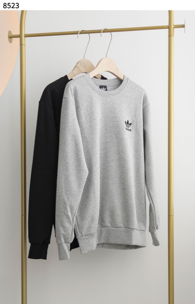 #아디다스 [ADIDAS] 아디다스 자수로고 라운드 맨투맨 세일💢💢💢 #상의 #티셔츠 #8523