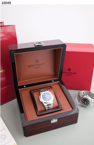 #파텍필립 [Patek Philippe] 노틸러스 실버 다이얼 신상입고💢 #시계 #10049