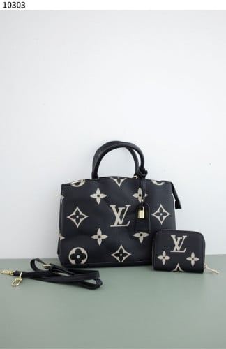 #루이비통 [Louis Vuitton] 루이비통 쁘띠뜨 팔레 모노그램 신상입고💢 #가방 #지갑  #10303