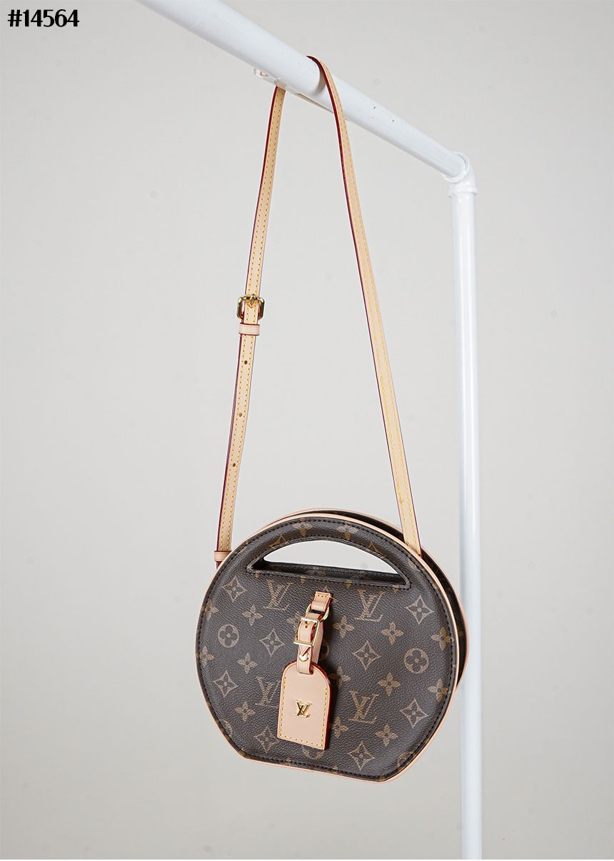 🔆 [Louis Vuitton] 루이비통 어라운드 미 PM 🔆