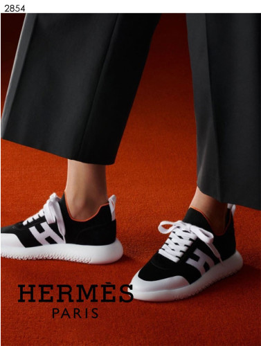 #에르메스 [HERMES] 수입프리미엄급 에르메스 CREW 스니커즈 세일💢💢💢 #태그 #신발 #2854