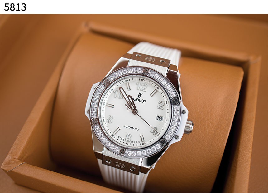 #위블로   BIG BANG ONE CLICK STEEL WHITE DIAMONDS 신상입고💢 #시계 #5813