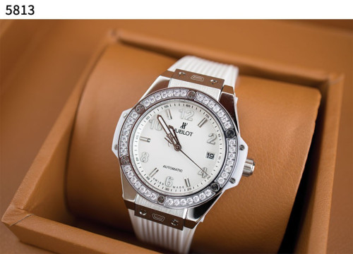 #위블로   BIG BANG ONE CLICK STEEL WHITE DIAMONDS 신상입고💢 #시계 #5813