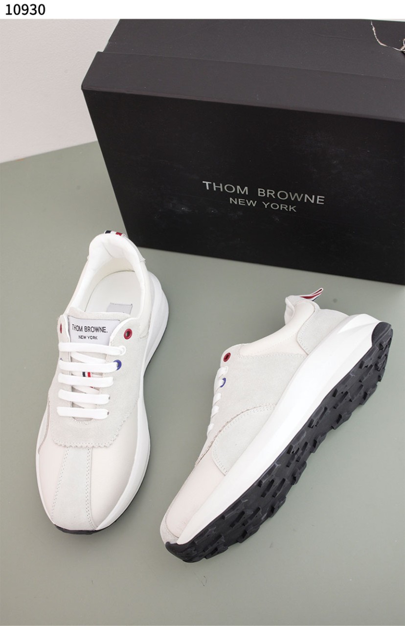 #톰브라운 [Thom Browne] 톰브라운 화이트 그레이 스프린터 스니커즈 신상입고💢 #신발 #10930