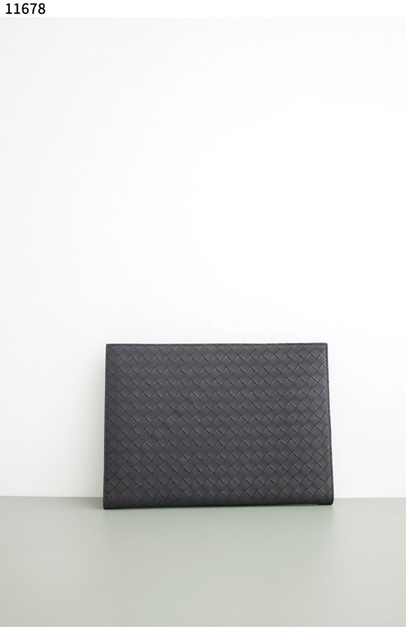 #보테가베네타 [BOTTEGA VENETA] 남성 인트레치아토 클러치백 신상입고💢 #가방 #11678