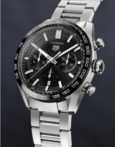 태그호이* 까레라 칼리브 02 스포츠 블랙다이얼