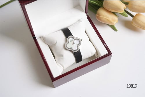 🔆 [Van Cleefs & Arpels] 반클리프&에펠 알함브라 시계 🔆